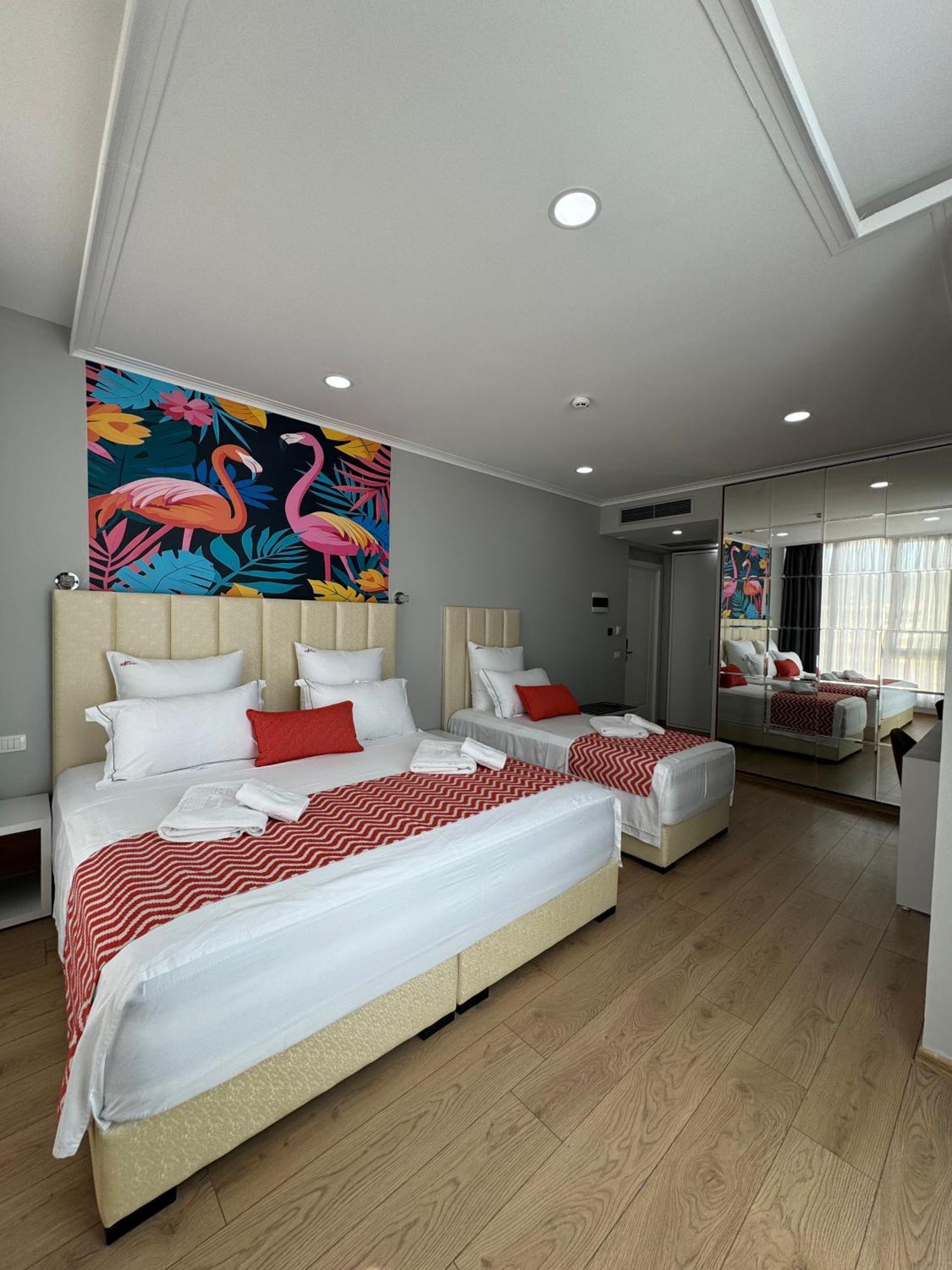 Hotel Britania Vlorë 部屋 写真