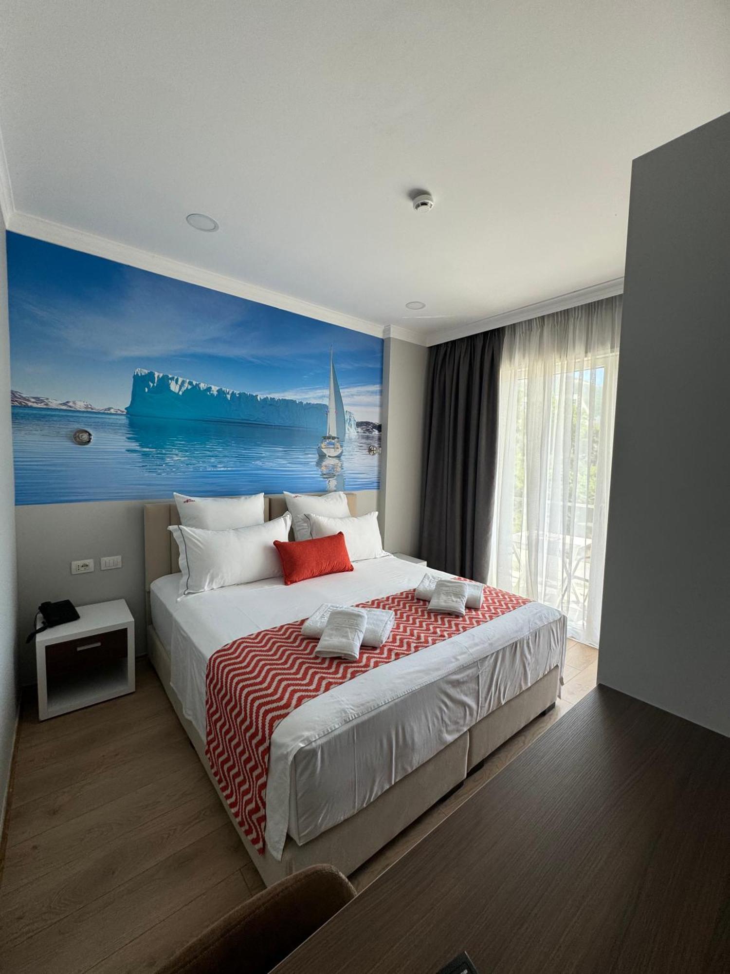 Hotel Britania Vlorë 部屋 写真